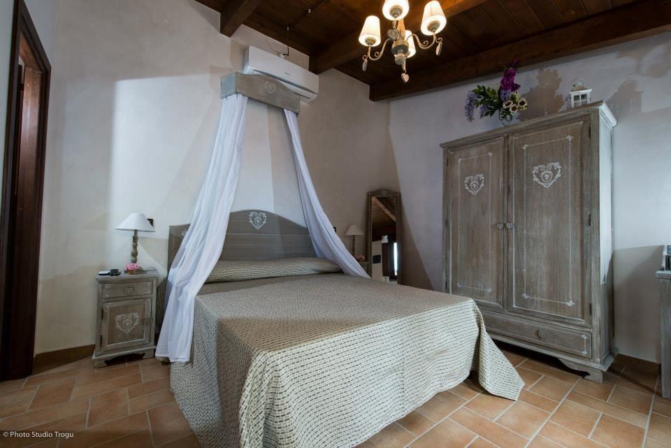 Il Giardino Dei Flintstones B&B チェルヴェーテリ 部屋 写真